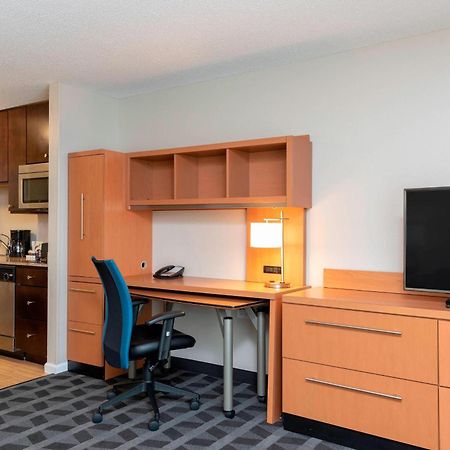 Towneplace Suites Fort Wayne North Bagian luar foto