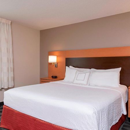 Towneplace Suites Fort Wayne North Bagian luar foto