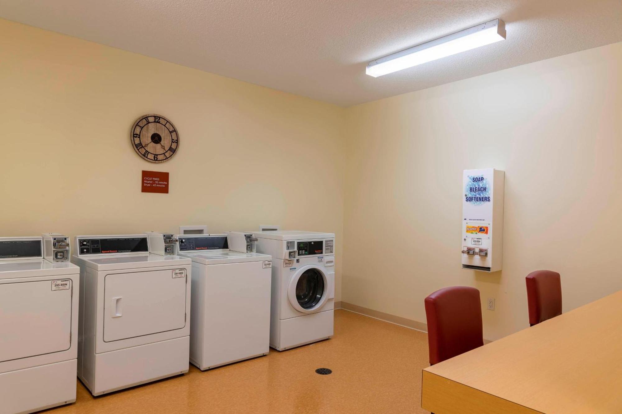 Towneplace Suites Fort Wayne North Bagian luar foto