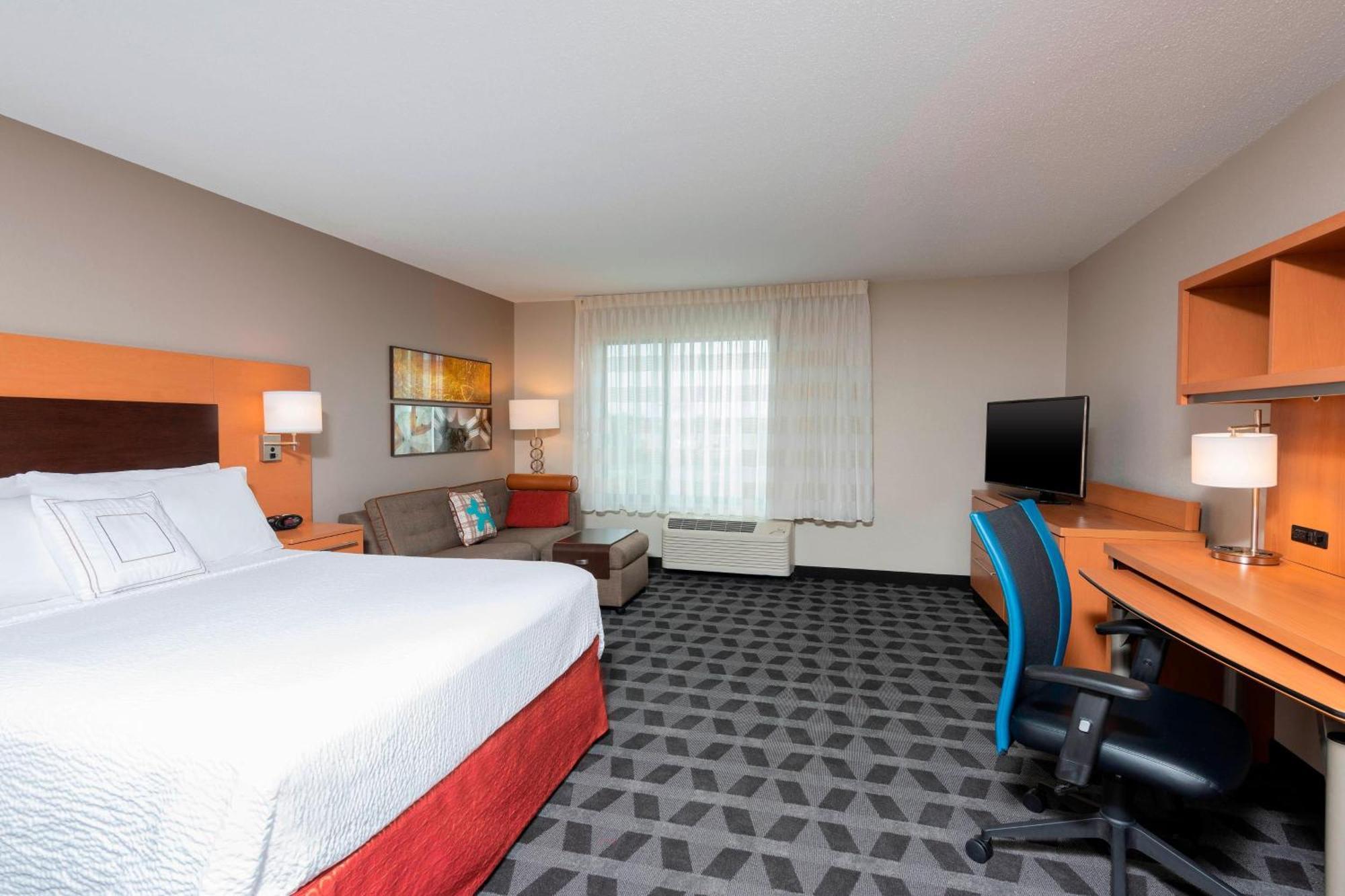 Towneplace Suites Fort Wayne North Bagian luar foto