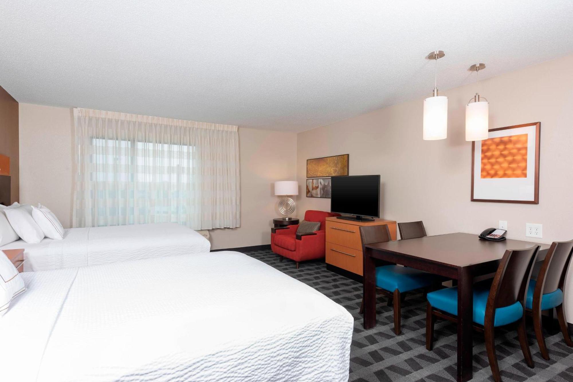 Towneplace Suites Fort Wayne North Bagian luar foto
