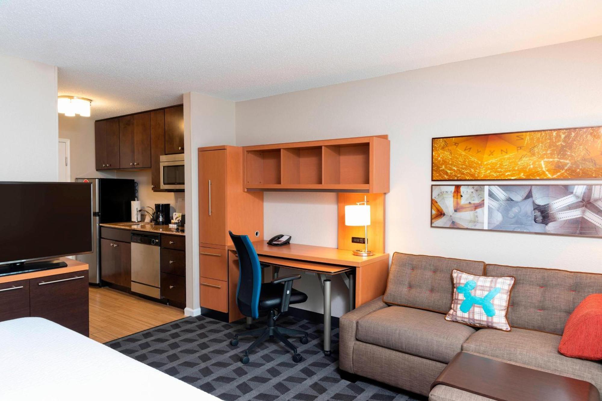 Towneplace Suites Fort Wayne North Bagian luar foto