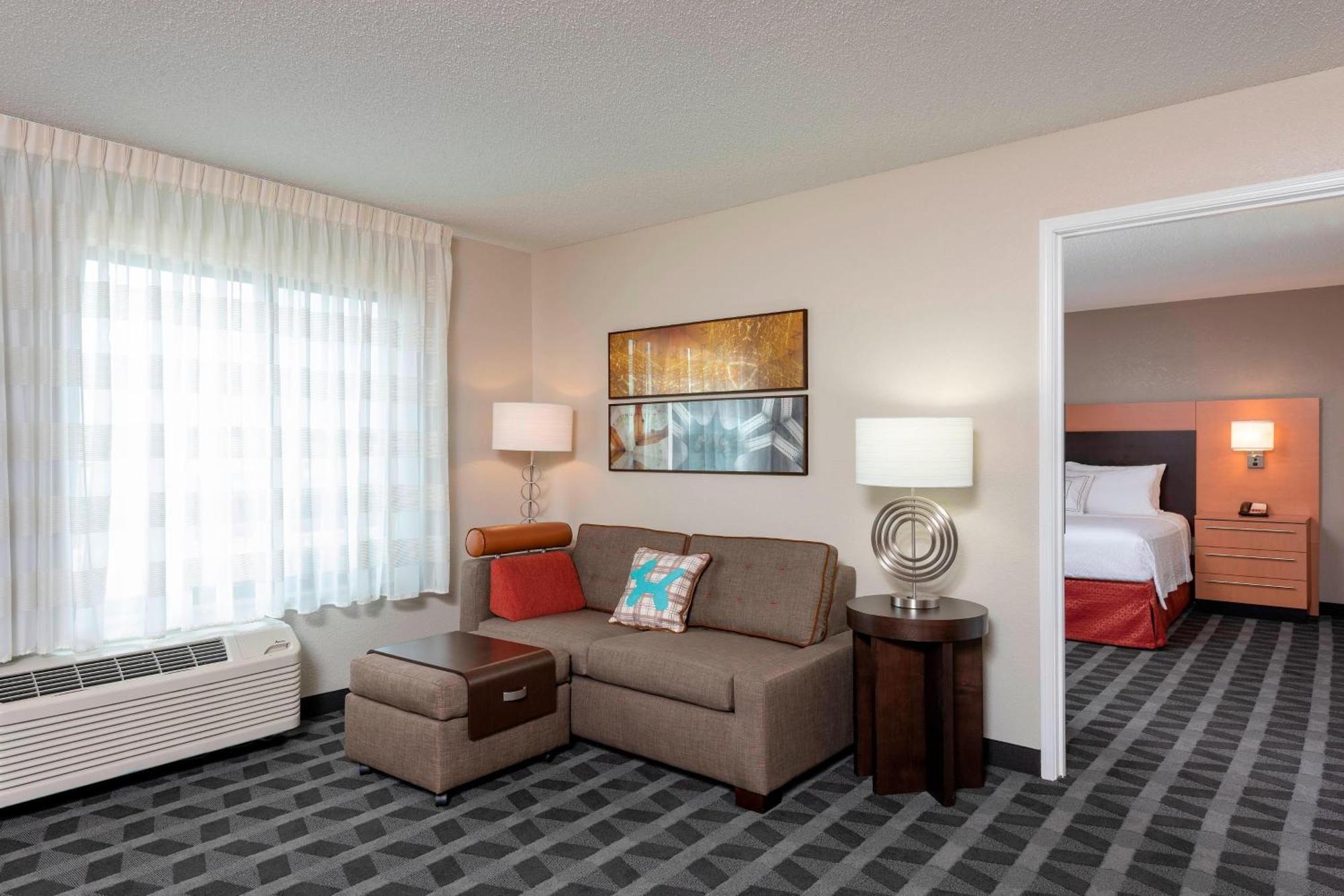 Towneplace Suites Fort Wayne North Bagian luar foto